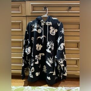 New with tags - Disney - Mickey & Minnie Mouse Halloween Glow-in-the-Dark Hoodie